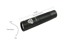 Load image into Gallery viewer, LED Diving Flashlight Attach on Mask 400 Lumens CREE LED, Diving Torch Waterproof 500ft/150m